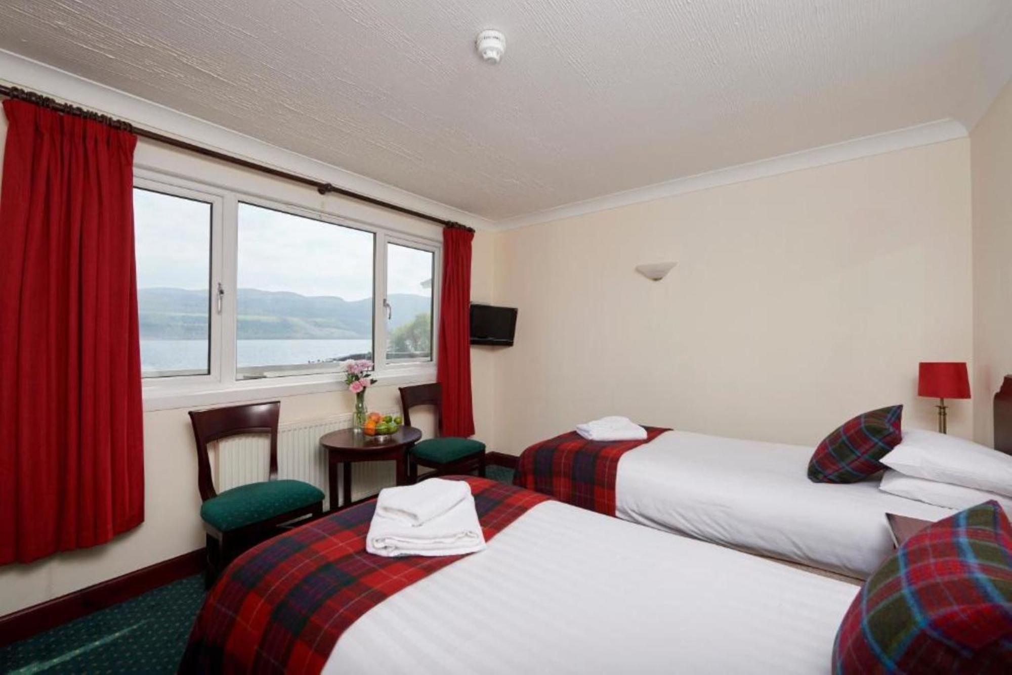 Loch Ness Clansman Hotel Drumnadrochit Zewnętrze zdjęcie